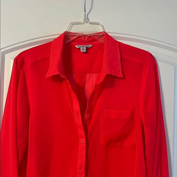 Button-Up Blouse - Picture 3 of 7